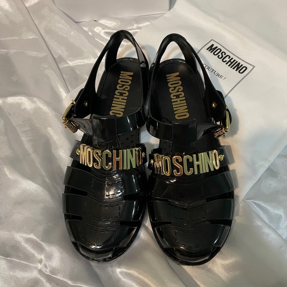 Moschino Jelly Sandals NWT (size 40)